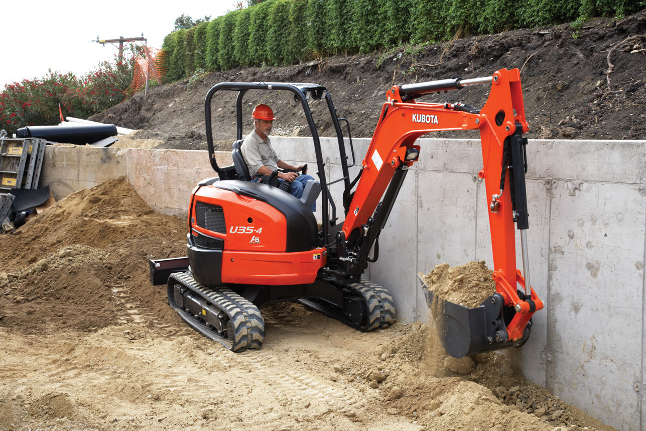 Kubota U35  Angle Blade Compact Excavator For Sale Near Irving, TX